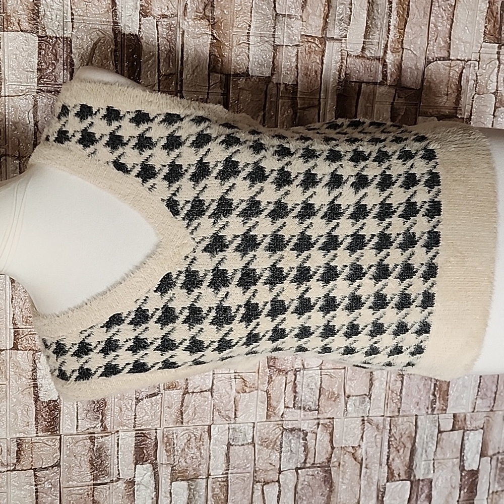 Becool  Patterned Vest  Sweater